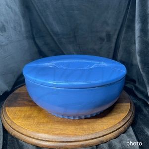 Vintage 1940’s Hall China Co. Refrigerator Bowl w/Lid